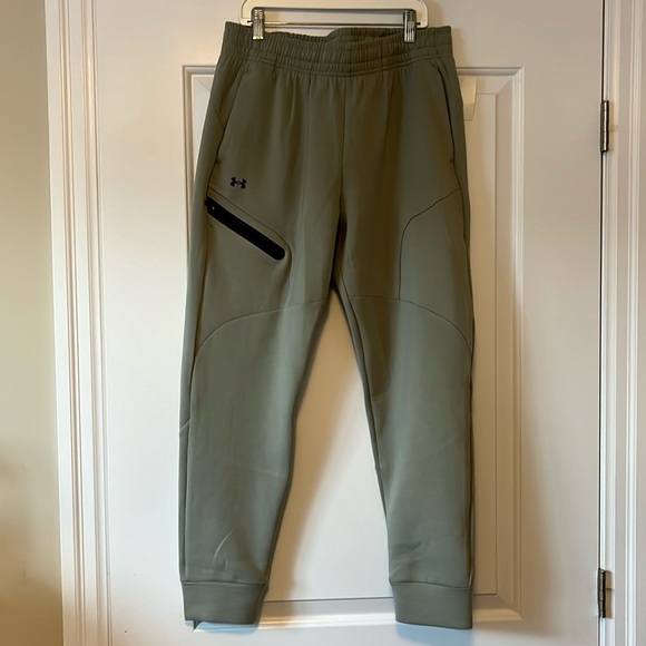 Under Armour Pants - UNDER ARMOUR JOGGER PANTS